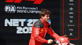 Leclerc vuelve a mandar en el GP de Bakú y saldrá desde la pole en la carrera al esprint