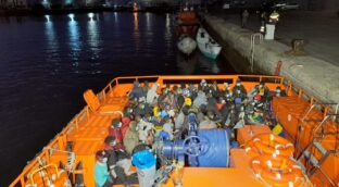 Oleada de pateras en Canarias en el aniversario del giro de Sánchez en el Sáhara Occidental