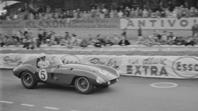 La subasta del siglo se celebra en Le Mans
