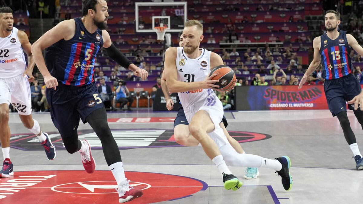 El Real Madrid pasa a la final de la Euroliga de baloncesto tras ganar al Barcelona