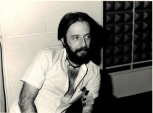 Andrés Aberasturi, en sus inicios de Radio Nacional, años 80.