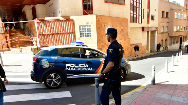 Prostitución en un centro de masajes de Valencia: dos personas, madre e hijo, detenidos