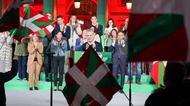 Los vascos «expulsados» por ETA creen que su éxodo ha favorecido el voto a los nacionalistas