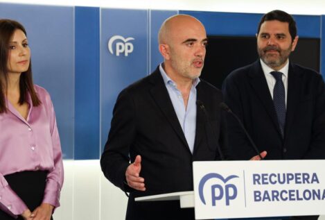 Una veintena de cargos y exdiputados de Ciudadanos se pasan al PP en Barcelona