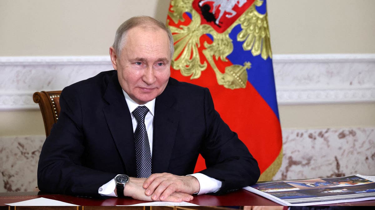 El Govern contrató al bufete que asesoraba al Kremlin para crear su 'embajada' en EEUU