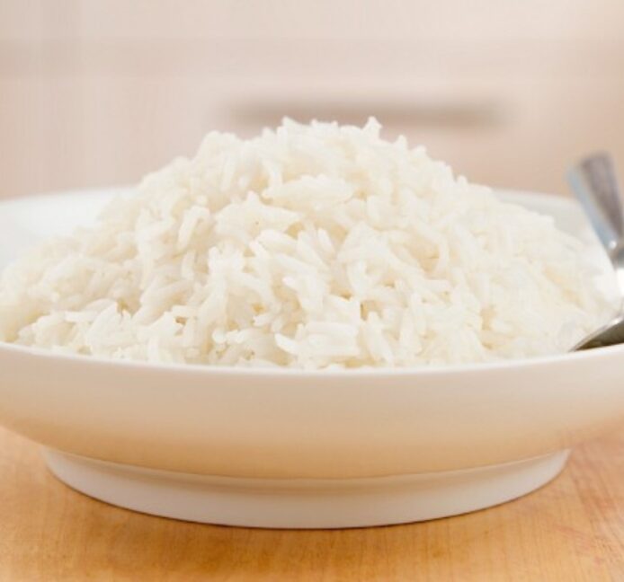 Los cuatro pasos para cocinar arroz blanco y que quede suelto