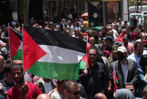 Israel prohibiría por ley el uso de la bandera palestina en reuniones de más de tres personas