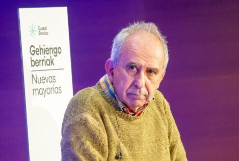 El exjuez amenazado por ETA Manuel Díaz de Rábago pide el voto para Bildu el próximo 28M