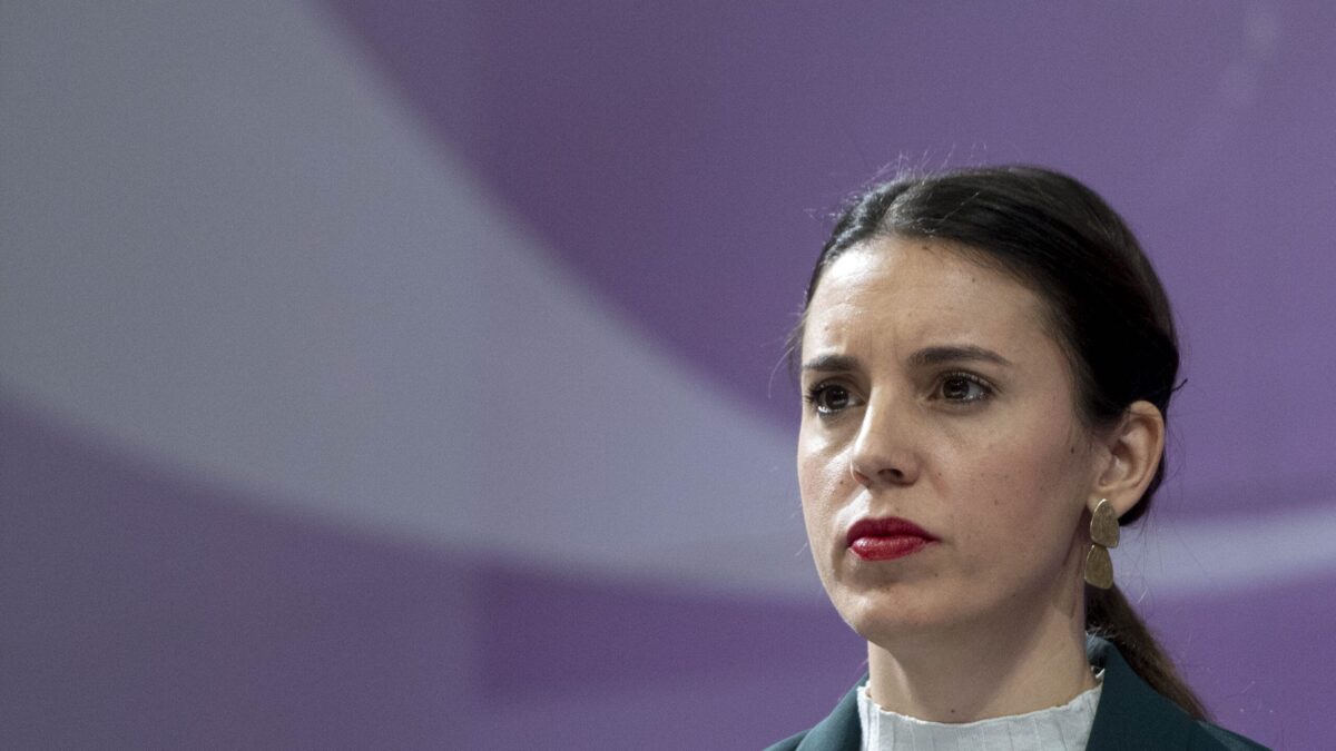 Chalé de lujo, viajes en Falcon y moda VIP: la otra cara de la vida de Irene Montero