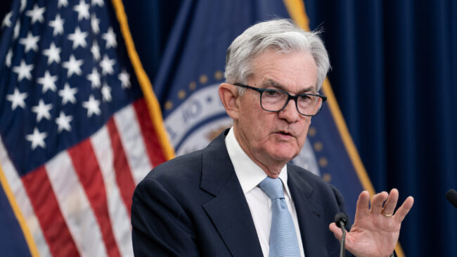 La Reserva Federal eleva los tipos de interés un 0,25% y abre la puerta a cesar las subidas