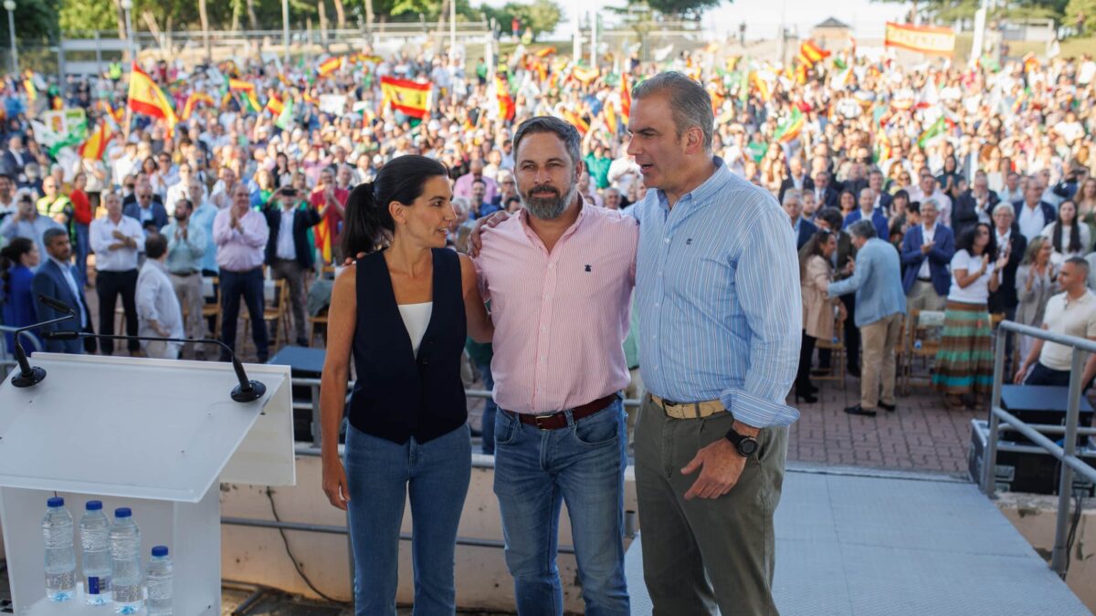 Vox mantiene la esperanza de gobernar en la capital : «Ayuso está más fuerte que Almeida»