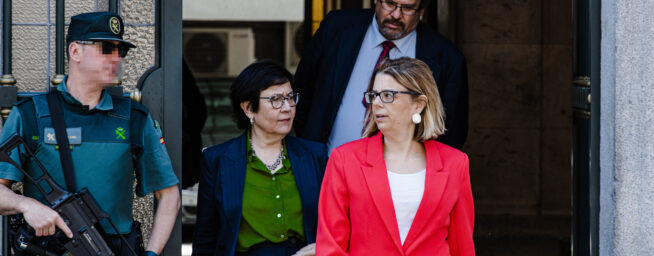 Jueces y fiscales pactan con el Ministerio una subida de 450 euros y desconvocan la huelga