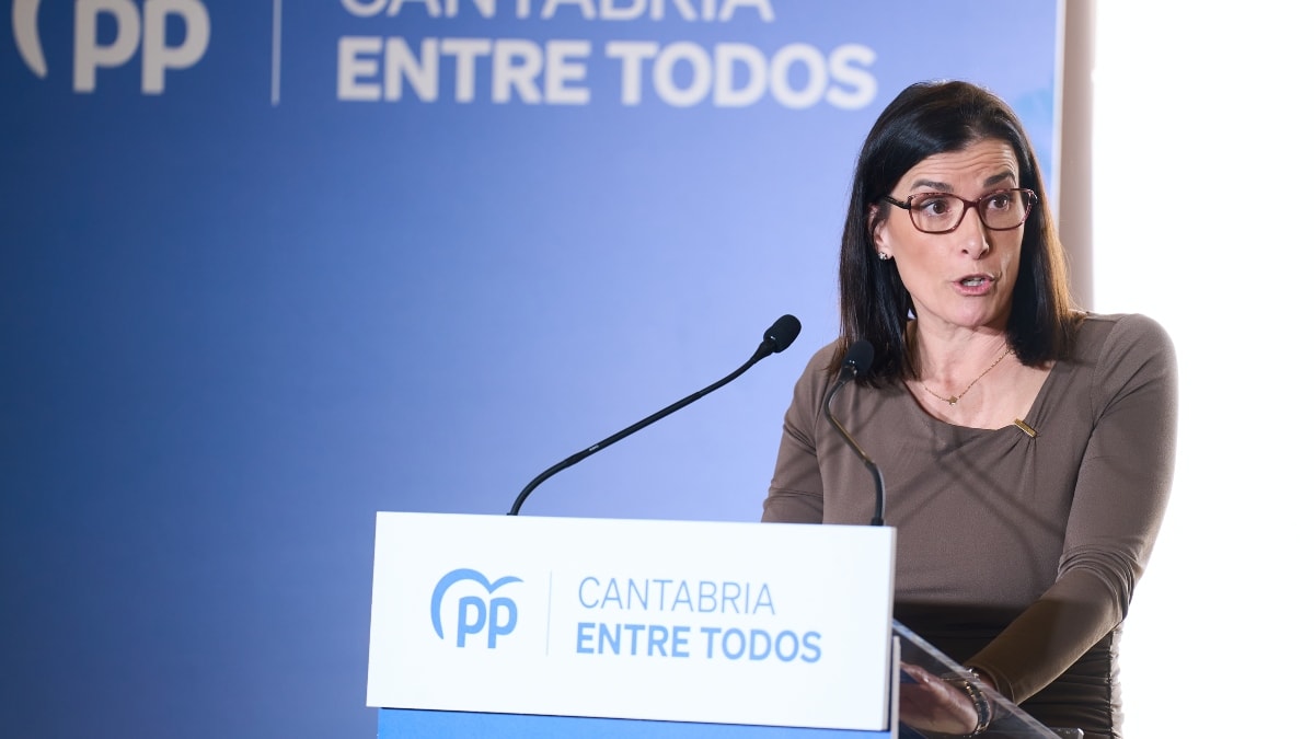 Denuncian a la alcaldesa de Santander por vulnerar la Ley de Memoria Democrática