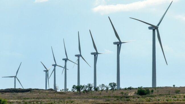 Nueva condena de 25 millones a España por el impago del Gobierno a las renovables