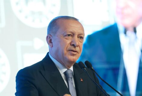 Erdogan promete que Turquía dejará de ser dependiente y pasará a exportar energía