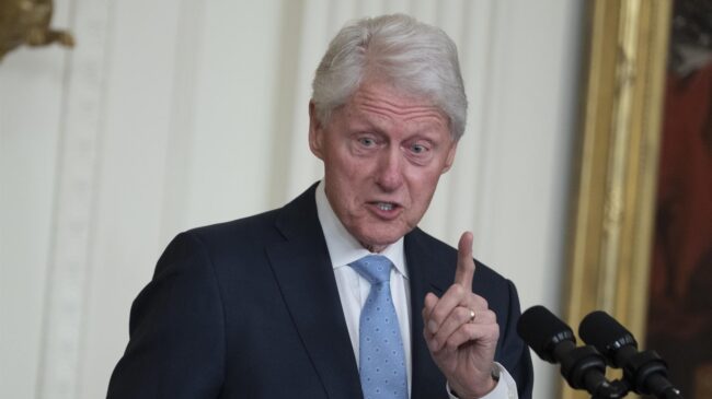 Clinton afirma que tras hablar con Putin en 2011 sabía que la invasión «era cuestión de tiempo»