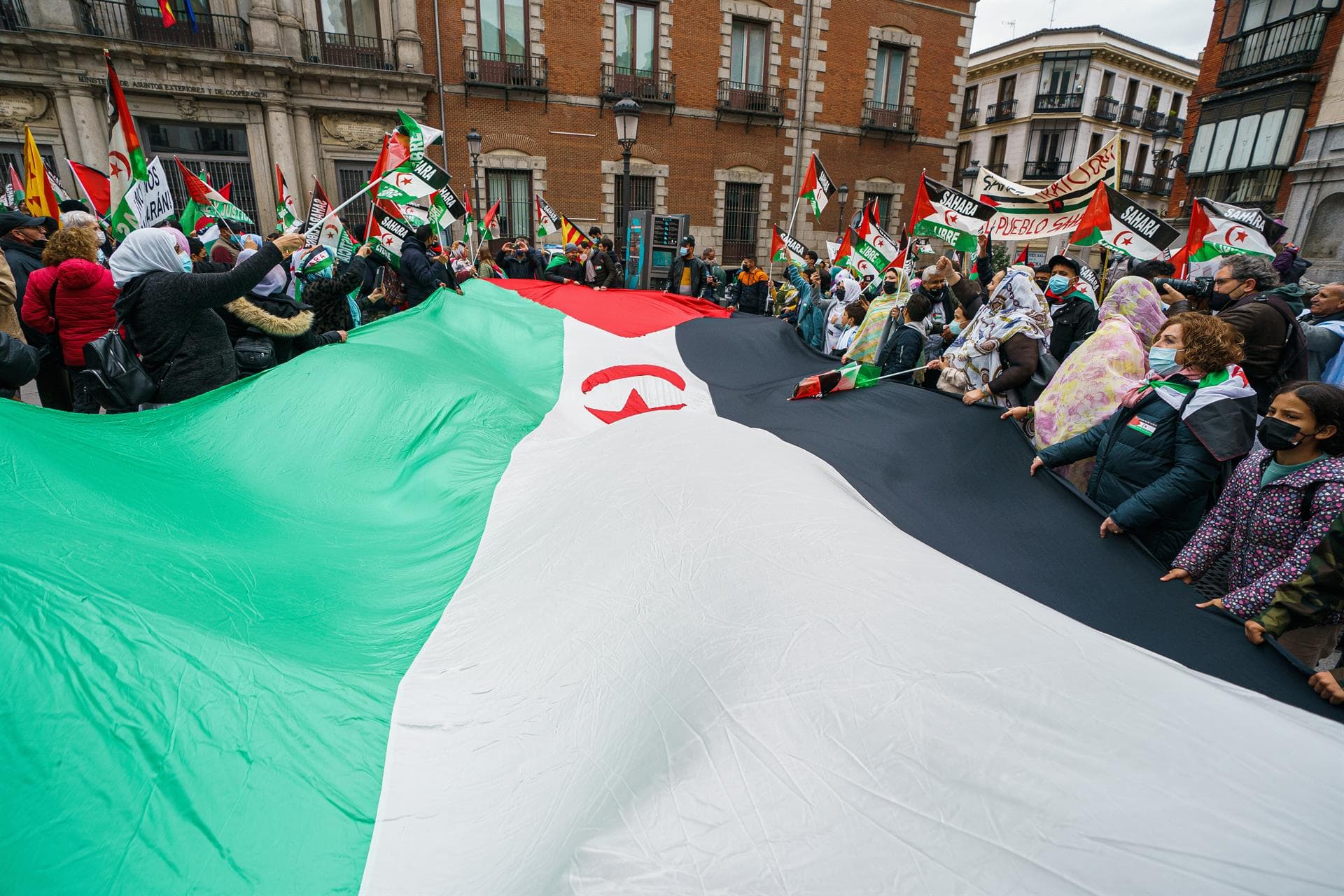 El Frente Polisario acusa a España de «dejación de funciones» en la cuestión del Sáhara