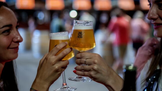 Un informe alerta que el precio de la cerveza ha aumentado un 16% en el último año