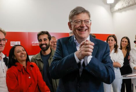 Puig da «un paso al lado» y abandona el liderazgo de los socialistas valencianos