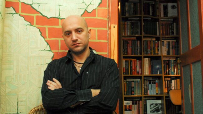 Herido en un ataque de bomba el político y escritor nacionalista ruso Zajar Prilepin
