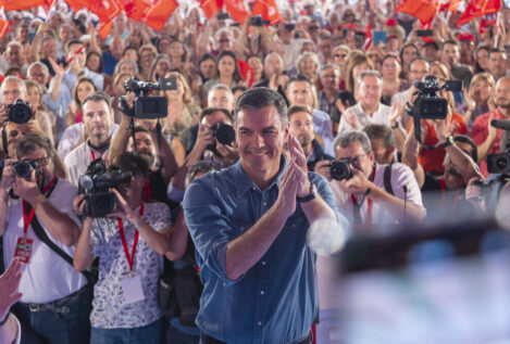 Las encuestas internas que maneja el PSOE le dan solo 100 escaños, 40 menos que el PP          