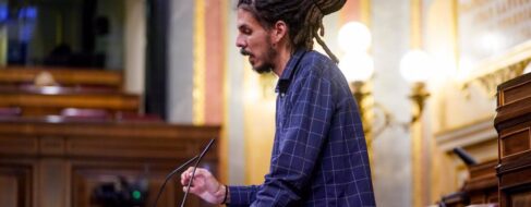 Alberto Rodríguez estará en el Congreso 585 días: el tiempo que su escaño estuvo vacío