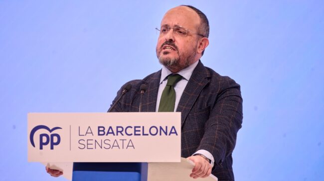 El líder del PP catalán desvela negociaciones con el PSC para investir a Collboni en Barcelona