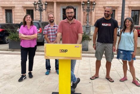 La CUP apoyará la investidura de Sánchez si permite un referéndum de independencia