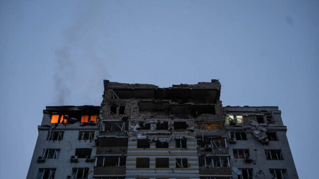 Un nuevo ataque ruso en Ucrania deja un muerto en Zaporiyia y varios heridos en Kiev
