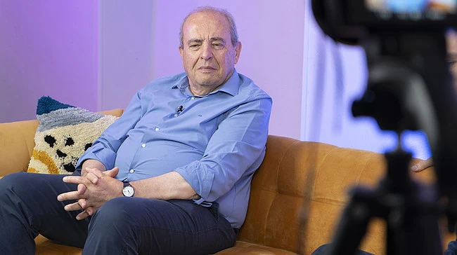 Javier Elorza: «Los indios, al igual que los chinos, se consideran el ombligo del mundo»