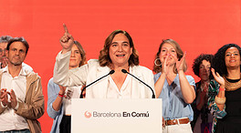 Colau pide a PSC y ERC compartir la alcaldía para que la izquierda gobierne en Barcelona