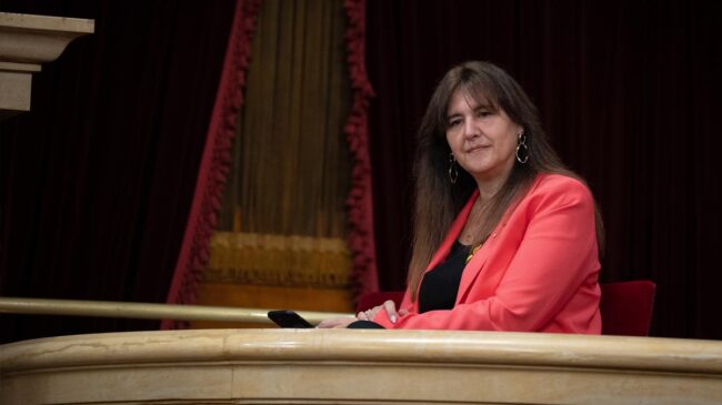 Laura Borràs asegura que no tiene intención de dejar por ahora la presidencia de JxCat