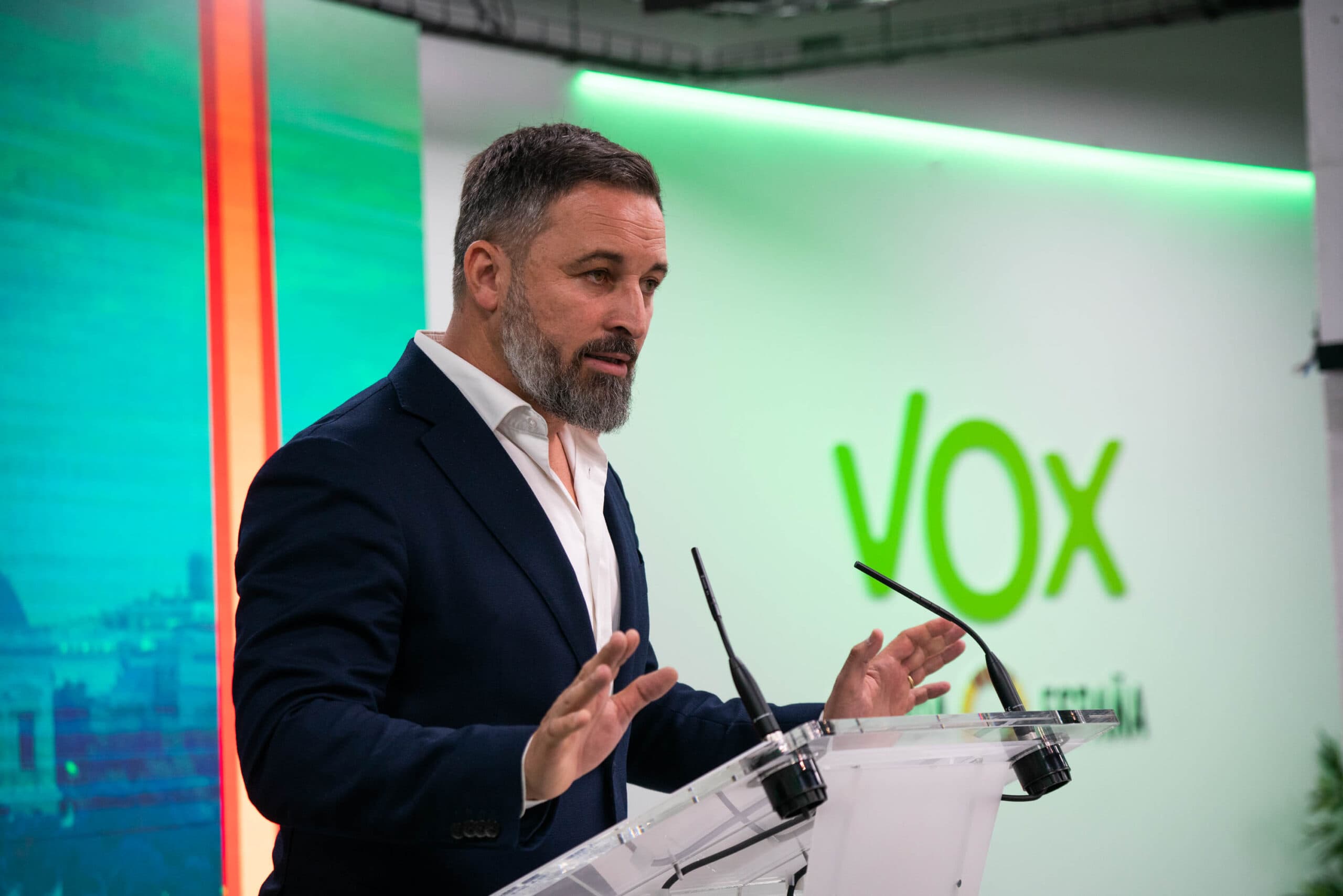 Las grandes empresas recelan de la presencia de Vox en un eventual Gobierno del PP