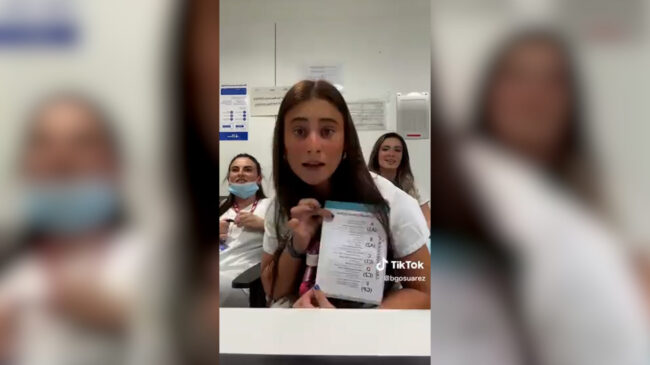 Investigan por delito de odio los insultos a la enfermera que criticó el requisito del catalán