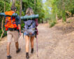 Así es cómo debes planificar tu primera excursión de senderismo, según una experta