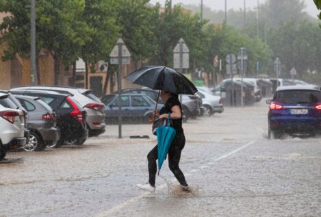La borrasca Óscar dejará fuertes lluvias en Canarias y tormentas en el norte peninsular