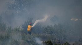 Los incendios de Canadá, en imágenes: 150 fuegos, miles de evacuados y EEUU, naranja