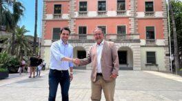 Génova apunta al alcalde de Castelldefels como relevo de Fernández en el PP catalán