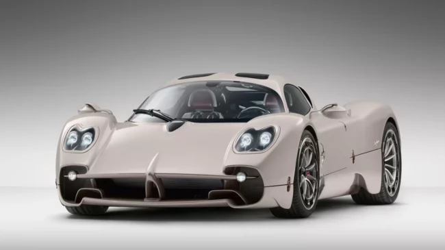 Pagani triunfa en Villa D’Este con su Codalunga