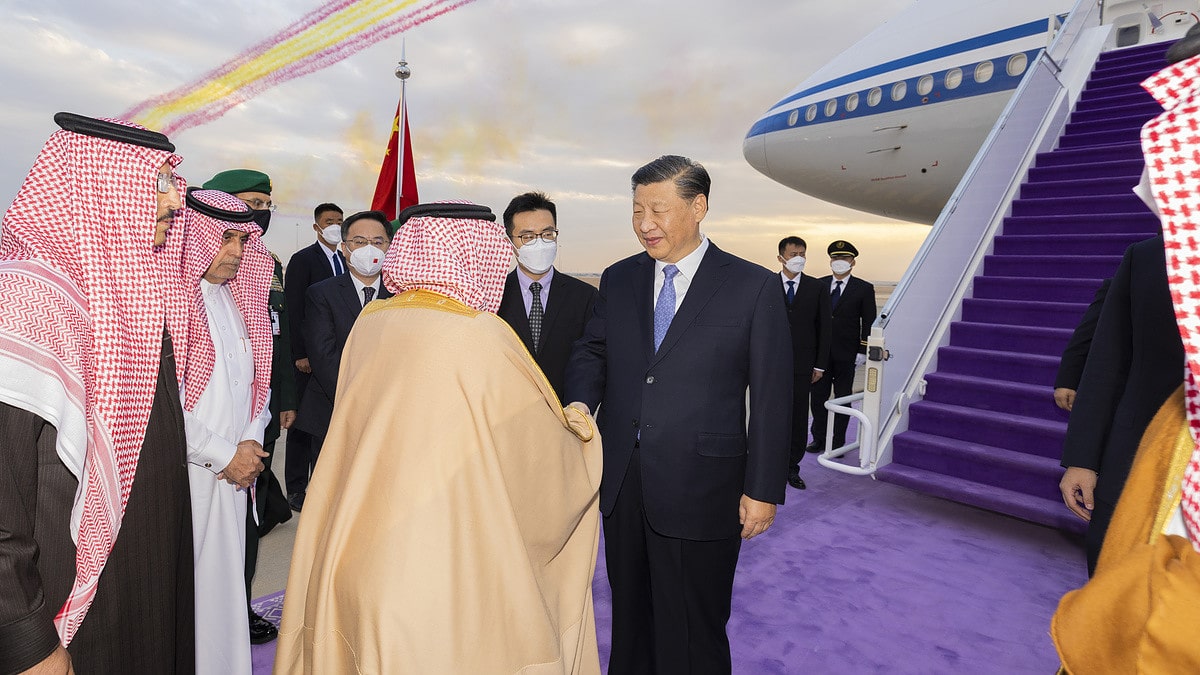China planta una pica en el Golfo Pérsico