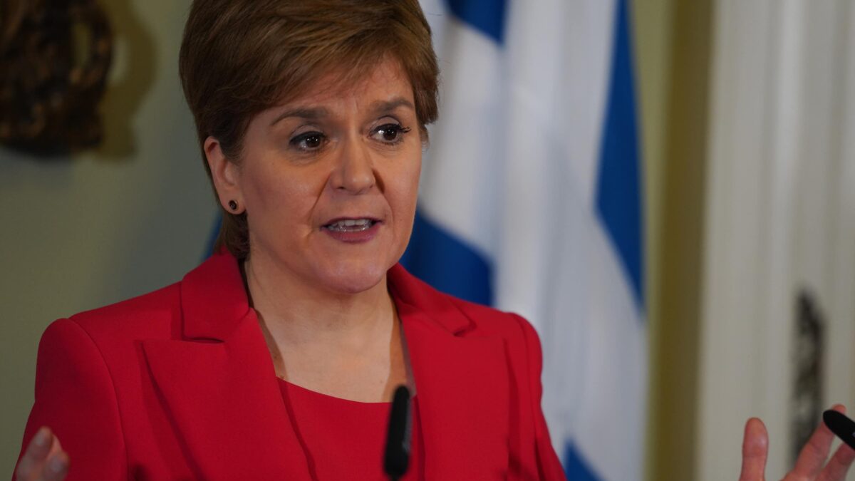 Arrestada Nicola Sturgeon en una investigación sobre las finanzas del Partido Nacional Escocés