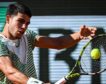 Alcaraz y Djokovic avanzan a cuartos del Roland Garros y buscarán enfrentarse en semifinales