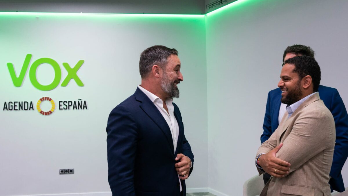 Abascal desprecia la oferta de Olona para un cara a cara: «Hablemos de cosas serias»