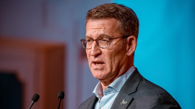 Los errores del PP, los 'apretaos' de Vox y las pelotas de Nivea