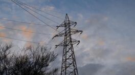 Bruselas defiende eliminar medidas de intervención del mercado eléctrico