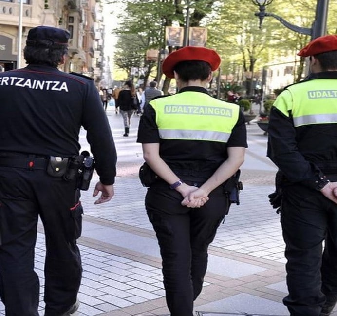 Detenido en Bilbao tras propinar un botellazo en la cabeza a un hombre que permanece grave