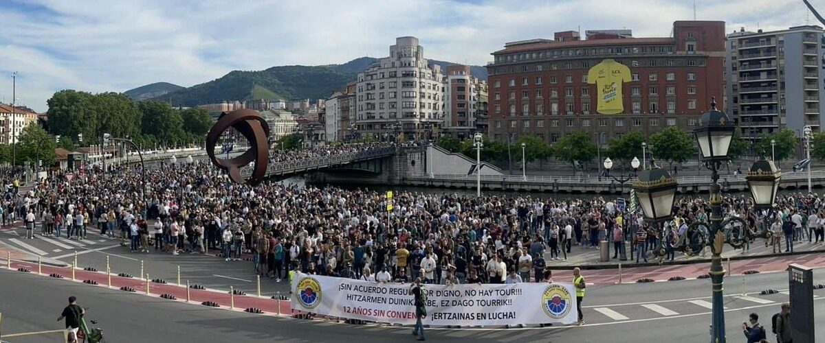 El País Vasco tirará de agentes en prácticas para proteger el Tour ante la rebelión de los ertzainas