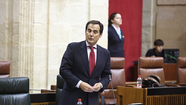 El Gobierno andaluz pide el «mismo trato» dado a Griñán para todos los enfermos graves