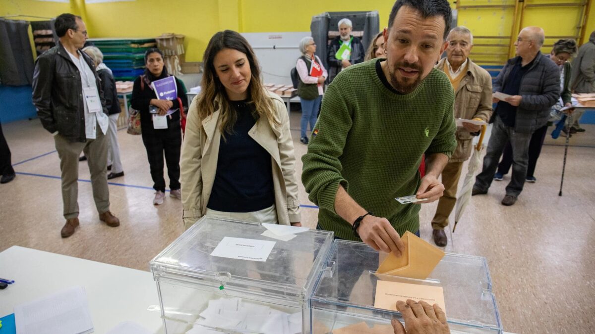 Podemos lleva a Díaz al límite con una consulta que da carta blanca para negociar a Montero