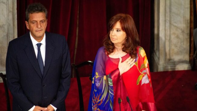 Fernández de Kirchner apoya la candidatura presidencial del ministro de Economía